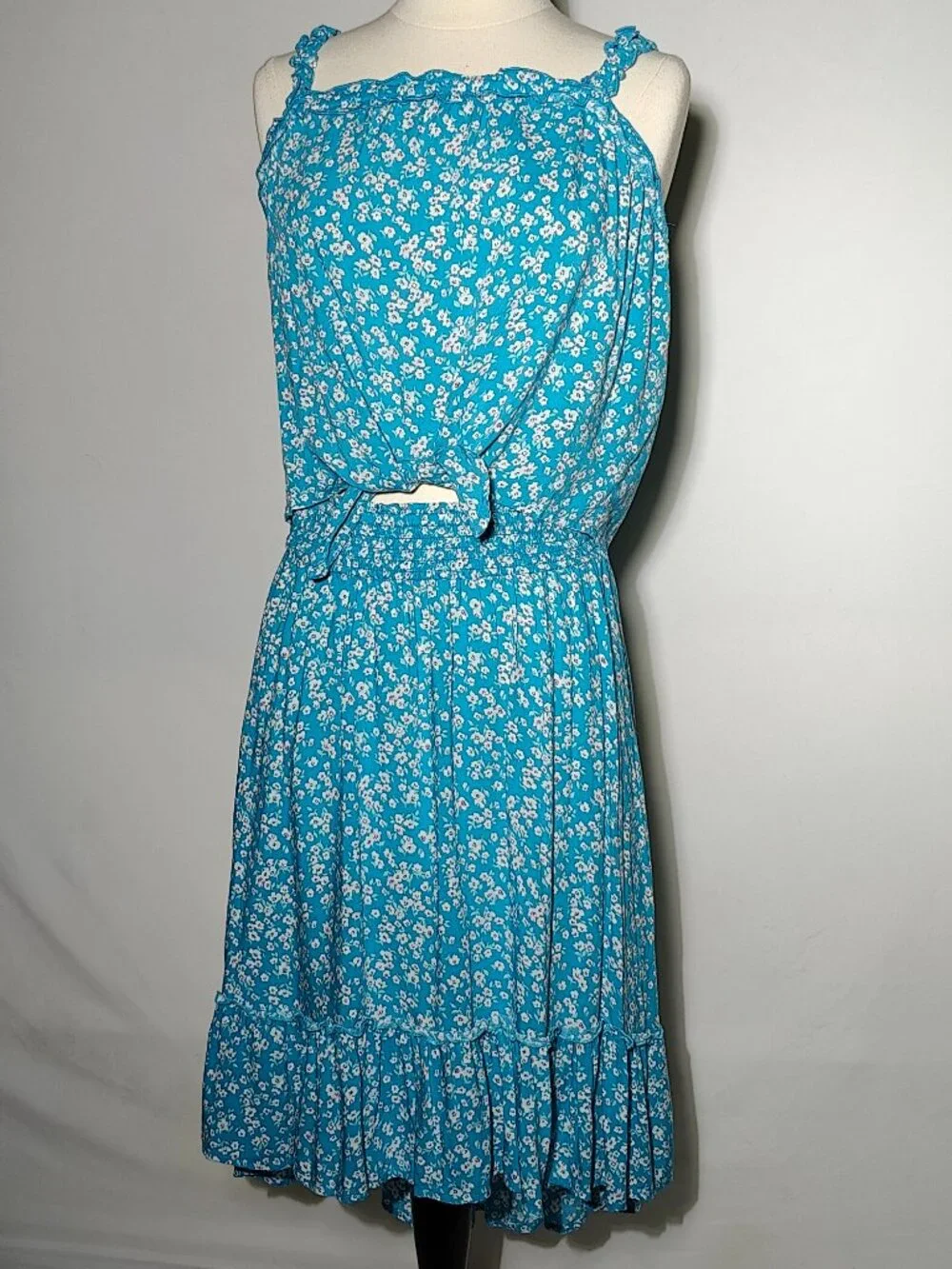 SO Authentic American Heritage Turquoise Floral Tie Front Ruffle Sundress Size L